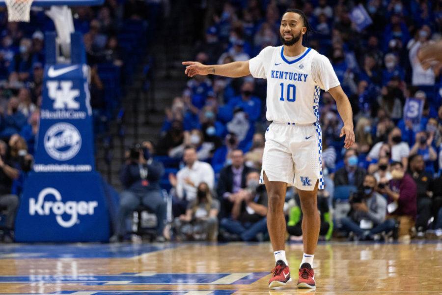 Kentucky Wildcats guard Davion Mintz (10) calls for his teammates to get back on defense during the UK vs. Robert Morris basketball game on Friday, Nov. 12, 2021, at Rupp Arena in Lexington, Kentucky. UK won 100-60. Photo by Michael Clubb | Staff