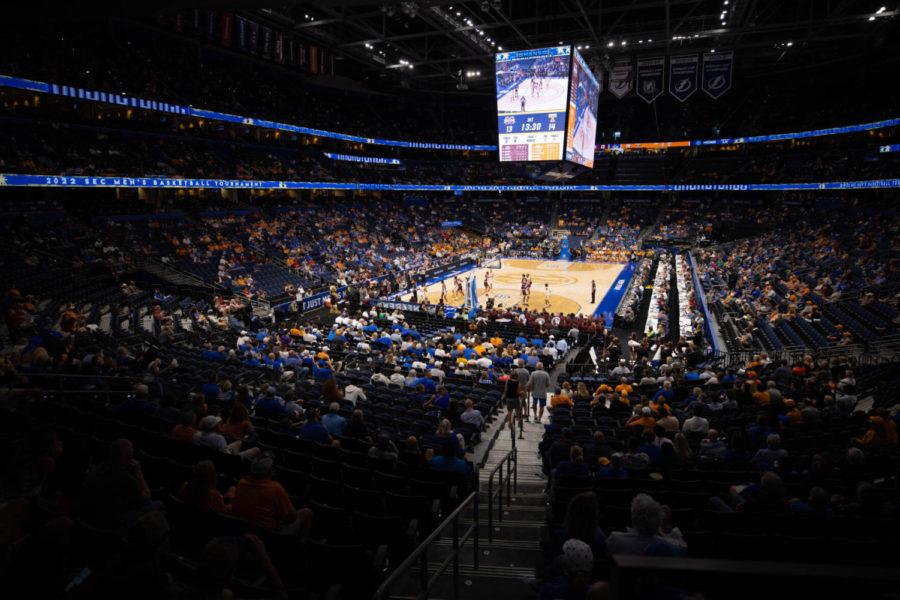 Fans watch the Tennessee vs. Mississippi State game before the UK vs. Vanderbilt SEC Tournament quarterfinals mens basketball game on Friday, March 11, 2022, at Amalie Arena in Tampa, Florida. UK won 77-71. Photo by Michael Clubb | Staff