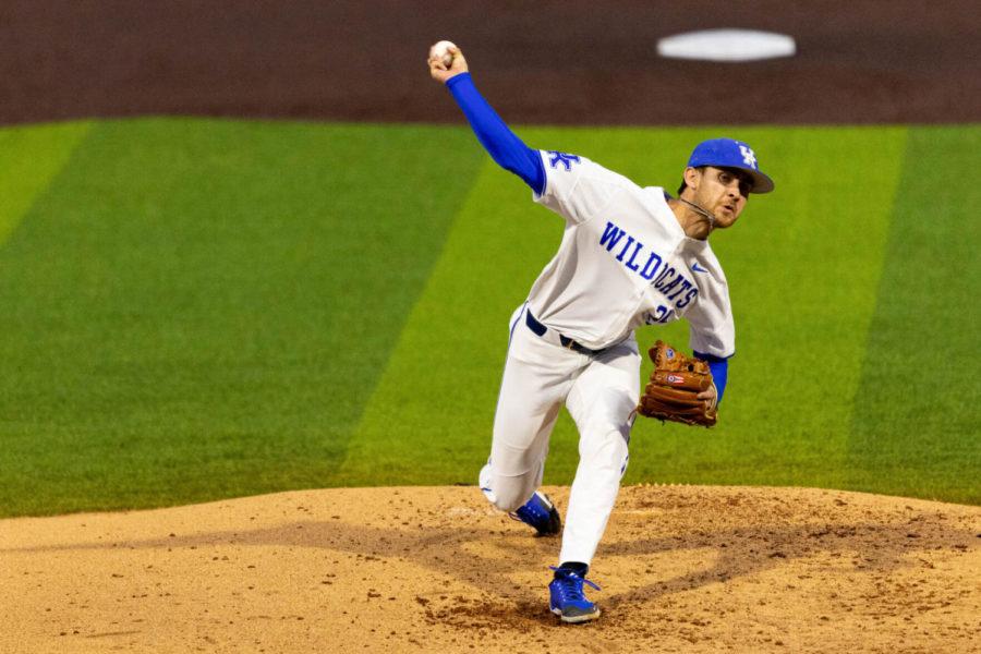 Kentucky+Wildcats+pitcher+Seth+Logue+%2825%29+pitches+during+the+UK+vs.+Morehead+State+baseball+game+on+Tuesday%2C+March+22%2C+2022%2C+at+Kentucky+Proud+Park+in+Lexington%2C+Kentucky.+UK+won+7-5.+Photo+by+Michael+Clubb+%7C+Staff