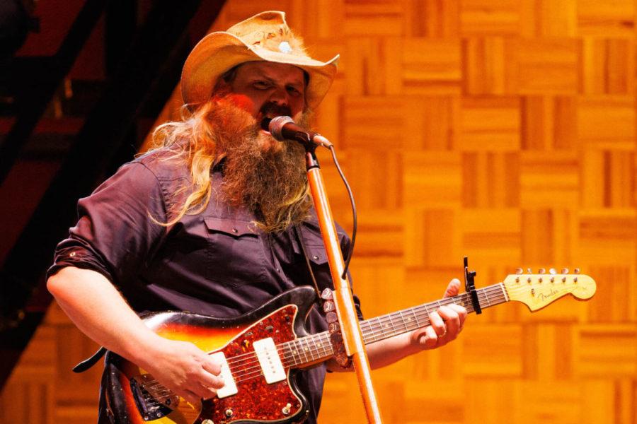 Chris+Stapleton+performs+during+his+%E2%80%9CA+Concert+for+Kentucky%E2%80%9D+on+Saturday%2C+April+23%2C+2022%2C+at+Kroger+Field+in+Lexington%2C+Kentucky.+Photo+by+Michael+Clubb+%7C+Staff+file+photo