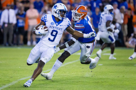 Kentucky Wildcats wide receiver Tayvion Robinson (9) runs the ball during the No. 20 Kentucky vs. No. 12 Florida football game on Saturday, Sept. 10, 2022, at Ben Hill Griffin Stadium in Gainesville, Florida. UK won 26-16. Photo by Jack Weaver | Staff