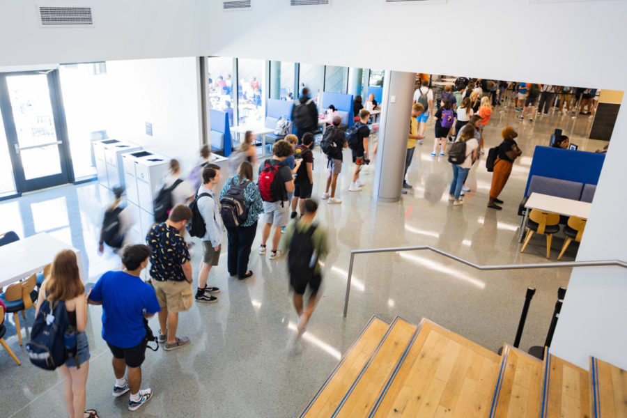 Students wait in line at restaurants in the Gatton Student Center on Thursday, Sept. 1, 2022. Photo by Michael Smallwood | Kentucky Kernel