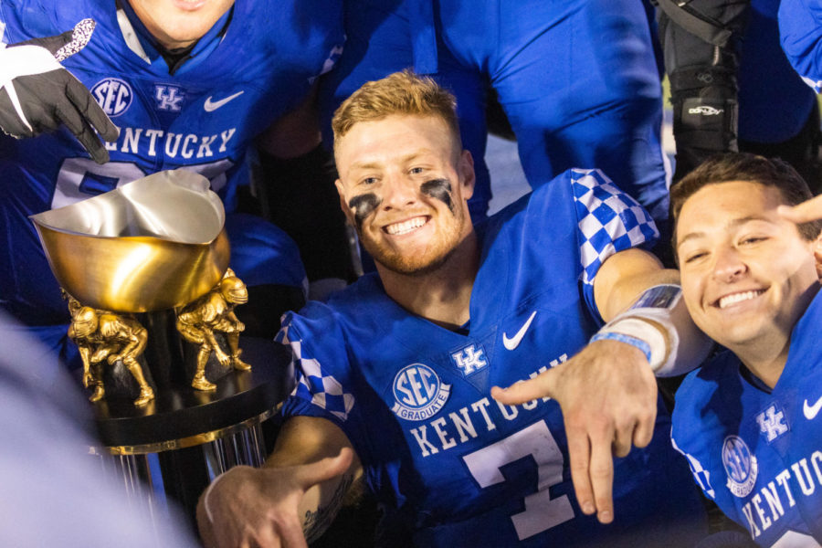 Kentucky+Wildcats+quarterback+Will+Levis+%287%29+poses+with+the+Governor%E2%80%99s+Cup+trophy+after+the+Kentucky+vs.+No.+25+Louisville+football+game+on+Saturday%2C+Nov.+26%2C+2022%2C+at+Kroger+Field+in+Lexington%2C+Kentucky.+UK+won+26-13.+Photo+by+Isabel+McSwain+%7C+Staff
