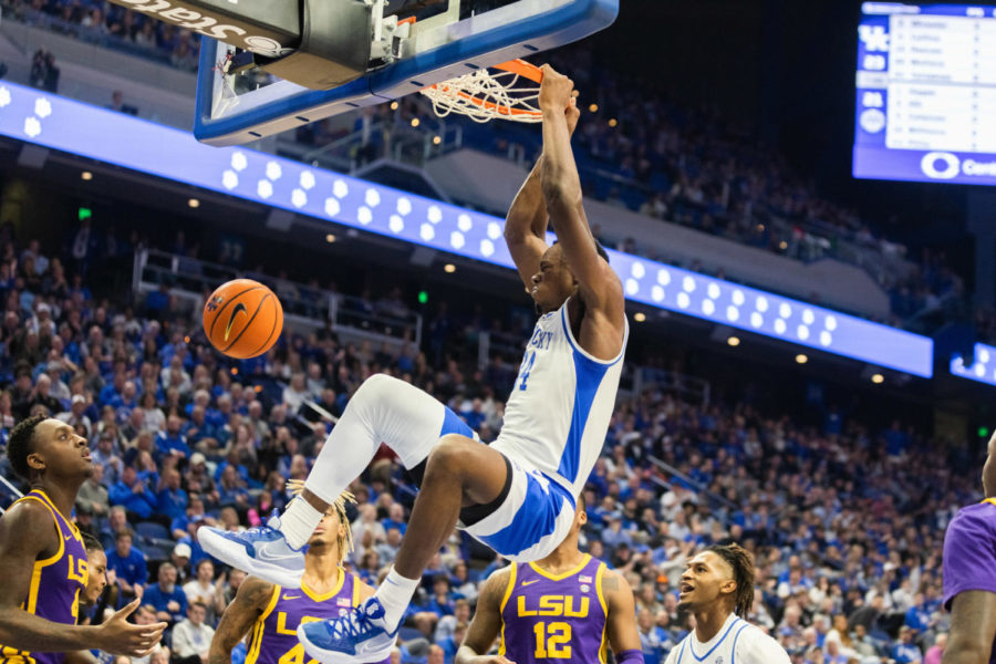 Kentucky Wildcats forward Oscar Tshiebwe (34) dunks the ball during the Kentucky vs. LSU mens basketball game on Tuesday, Jan. 3, 2023, at Rupp Arena in Lexington, Kentucky. UK won 74-71. Photo by Isabel McSwain | Staff
