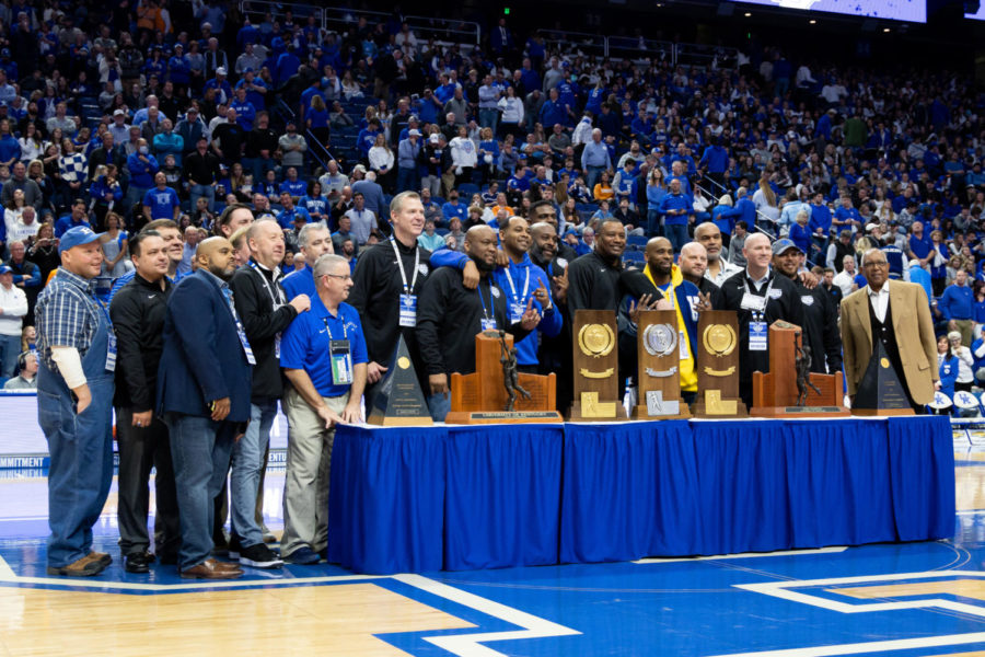 Players and staff from the 1996-1998 Kentucky Wildcats mens basketball teams pose for a photo during the Kentucky vs. No. 10 Tennessee mens basketball game on Saturday, Feb. 18, 2023, at Rupp Arena in Lexington, Kentucky. Kentucky won 66-54. Photo by Brady Saylor | Staff