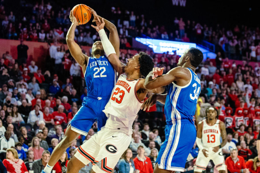 Kentucky+Wildcats+guard+Cason+Wallace+%2822%29+attempts+a+shot+during+the+Kentucky+vs.+Georgia+mens+basketball+game+on+Saturday%2C+Feb.+11%2C+2023%2C+at+Stegeman+Coliseum+in+Athens%2C+Georgia.+UK+lost+68-75.+Photo+by+Isabel+McSwain+%7C+Staff