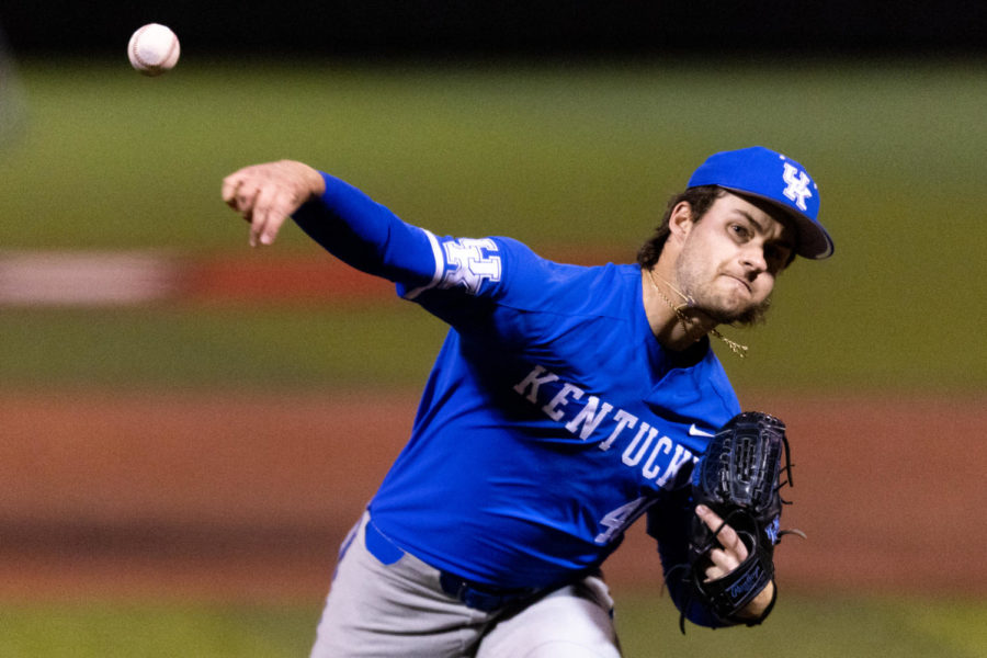 Kentucky Wildcats pitcher Zach Hise (40) pitches the ball during the No. 18 Kentucky vs. Western Kentucky baseball game on Tuesday, March 28, 2023, at Nick Denes Field in Bowling Green, Kentucky. Kentucky won 10-8. Photo by Jack Weaver | Staff