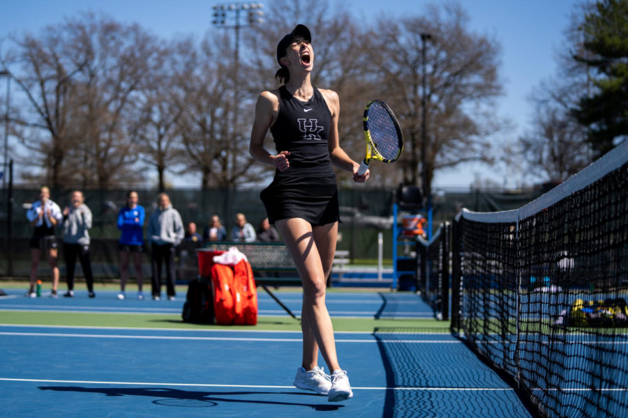 Kentucky+Wildcats+freshman+Zoe+Hammond+celebrates+after+winning+a+point+during+her+short+lived+comeback+in+the+third+set+of+her+singles+match+during+the+Kentucky+vs.+Alabama+womens+tennis+match+on+Sunday%2C+April+2%2C+2023%2C+at+Boone+Tennis+Complex+in+Lexington%2C+Kentucky.+Alabama+won+4-1.+Photo+by+Carter+Skaggs+%7C+Staff