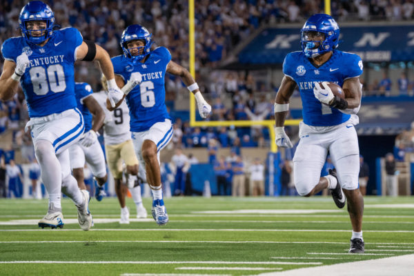 Kentucky running back Ray Davis runs the ball during the Kentucky vs. Akron football game on Saturday, Sept. 16, 2023, at Kroger Field in Lexington, Kentucky. Kentucky won 35-3. Photo by Travis Fannon | Staff