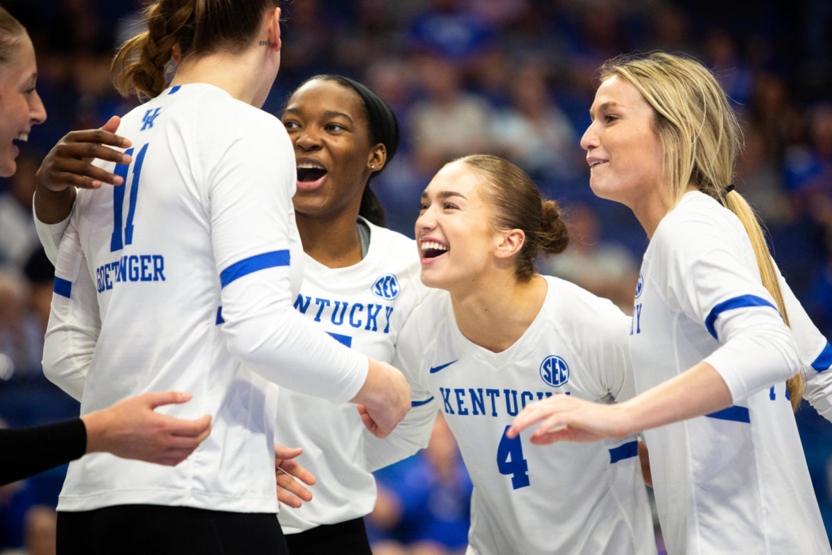 Kentucky+players+celebrate+during+the+Kentucky+vs.+LSU+volleyball+match+on+Friday%2C+Sept.+22%2C+2023%2C+at+Rupp+Arena+in+Lexington%2C+Kentucky.+Kentucky+won+3-1.+Photo+by+Samuel+Colmar+%7C+Staff