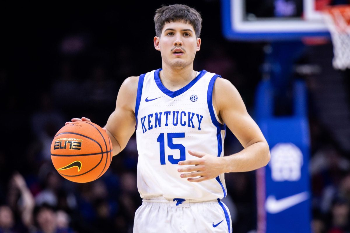 Kentucky+guard+Reed+Sheppard+%2815%29+takes+the+ball+up+the+court+during+the+Kentucky+vs+Pennsylvania+mens+basketball+game+on+Saturday%2C+Dec.+9%2C+2023%2C+at+Wells+Fargo+Center+in+Philadelphia%2C+Pennsylvania.+Kentucky+won+81-66.+Photo+by+Samuel+Colmar+%7C+Staff