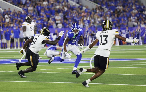 Kentucky wide receiver Anthony Brown-Stephensons avoids defenders during the Kentucky vs Southern Miss Football game on Saturday, Aug. 31, 2024, at Kroger Field in Lexington, Kentucky. Photo by Sydney Yonker | Staff