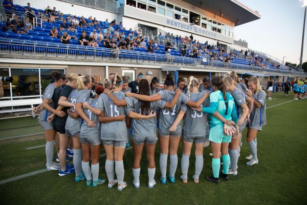 Kentucky huddles up ahead of their match vs Florida on Thursday, Sept. 19, 2024, at Wendell and Vickie Bell Soccer Complex in Lexington, Kentucky. The teams drew 0-0. Photo by Christian Kantosky | Staff