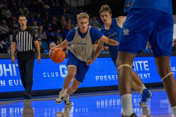 Kentucky guard Collin Chandler (5) drives to the key during the Kentucky Blue-White Preseason Event on Friday, Oct. 18, 2024, at Historic Memorial Coliseum in Lexington, Kentucky. Photo by Sydney Yonker | Staff