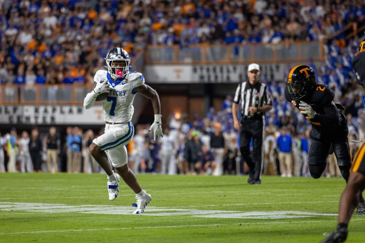 Kentucky Wildcats wide receiver Barion Brown (7) runs the ball down the field during the Kentucky vs Tennessee football game on Saturday, Nov. 2, 2024, at Neyland Stadium in Knoxville, Tennessee. Photo by Sydney Yonker | Staff