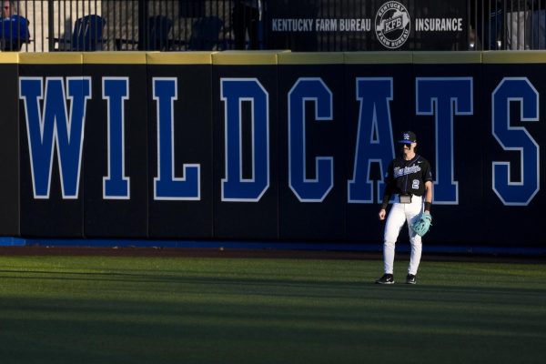 Kentucky outfielder Shaun Montoya (2) stands in the outfield while a new batter enters the box during the baseball game vs. Hofstra on Friday, Feb. 28, 2025, at Kentucky Proud Park in Lexington, Kentucky. Kentucky won 7-5. Photo by Matthew Mueller | Photo Editor
