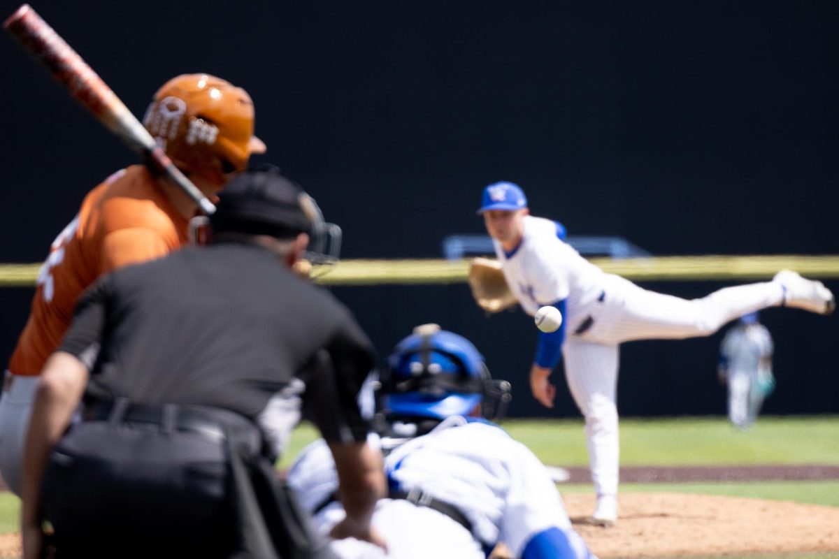 Kentucky wildcats pitcher Evan Byers (41) pitches the ball during the Kentucky vs Texas baseball game on Saturday, Apr. 12, 2025 at Kentucky Proud Park in Lexington, Kentucky. Kentucky won 5-4. Photo by Sydney Yonker