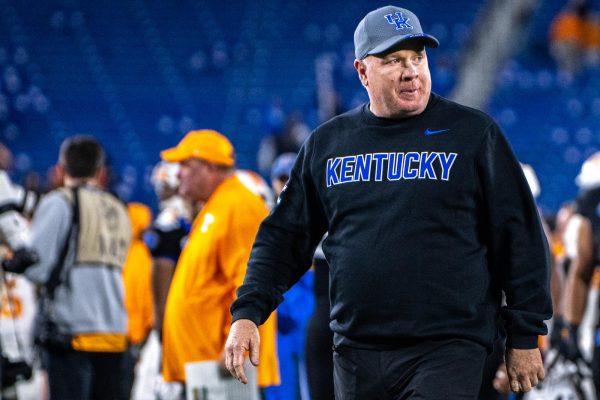 Kentucky Wildcats head coach Mark Stoops walks off the field after the football game against Tennessee on Saturday, Oct. 25, 2025, at Kroger Field in Lexington, Ky. Tennessee won 56-34. Photo by Will Luckett | Staff
