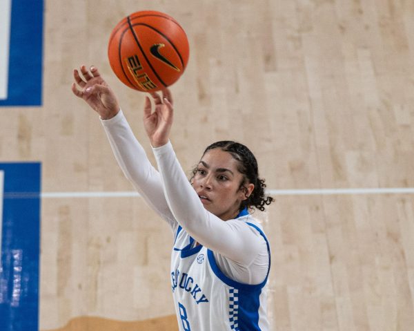 Kentucky guard Asia Boone (8) fires a three pointer during the Kentucky vs Hofstra women’s basketball game on Dec. 28, 2025, in Memorial Coliseum in Lexington, Ky. Photo by Jack Bates | Staff
