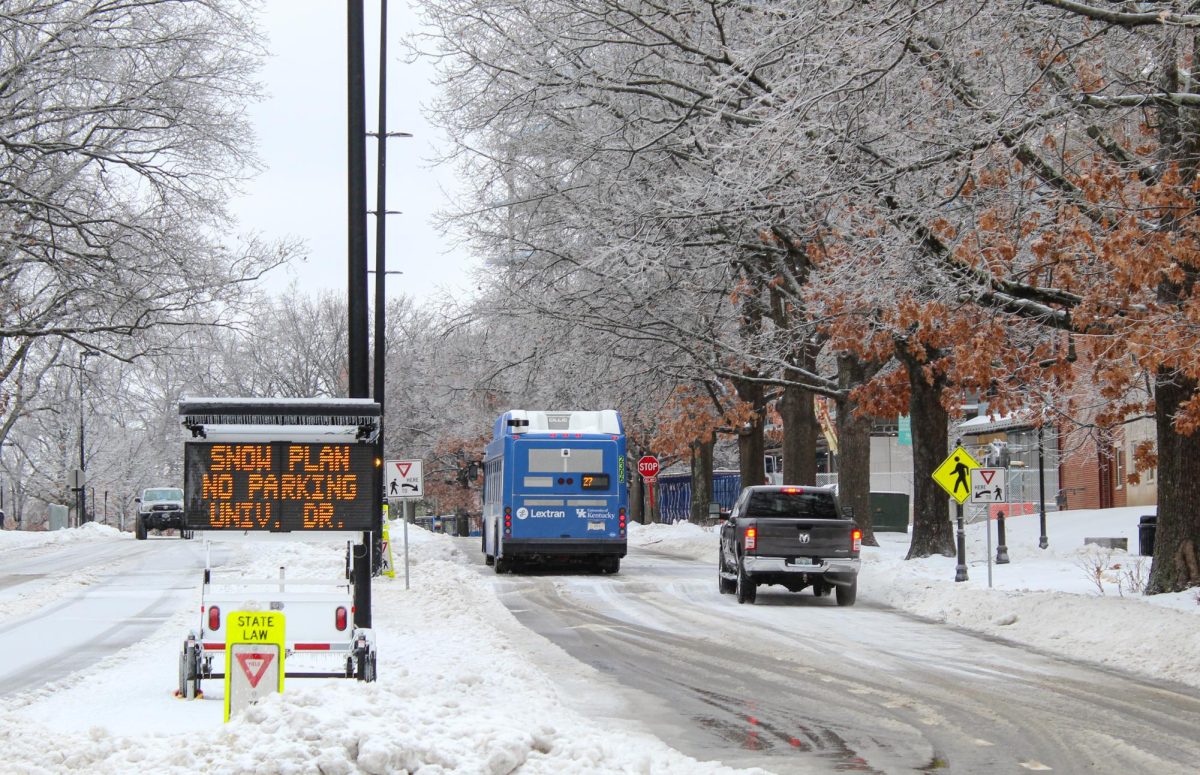 University Dr. is covered in snow on January 25, 2026 in Lexington, Ky. Photo by Ellen Mueller | Staff
