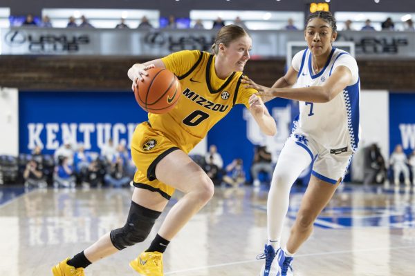 At the Buzzer: No. 11 Kentucky women's basketball cruises to 74-52 win over Missouri