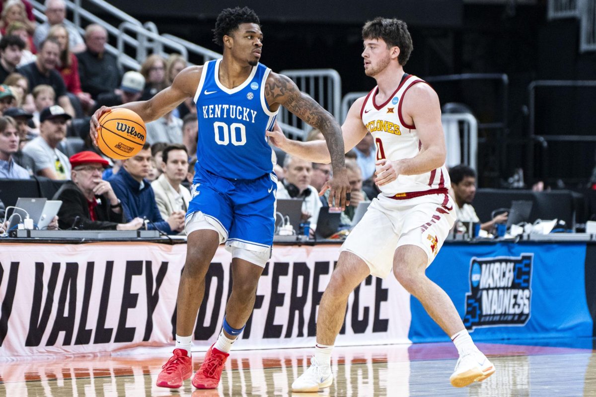 Kentucky guard Otega Oweh dribbles the ball during the NCAA men's basketball tournament game against Iowa State on Sunday, March 22, 2026, at Enterprise Center in St. Louis, Mo. Photo by Will Luckett | Kentucky Kernel
